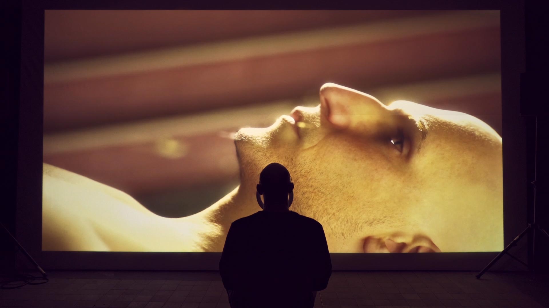 Tom Lane – Desquamation